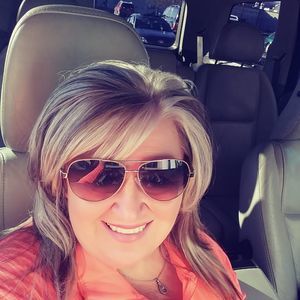 Meet your Posher, Tena